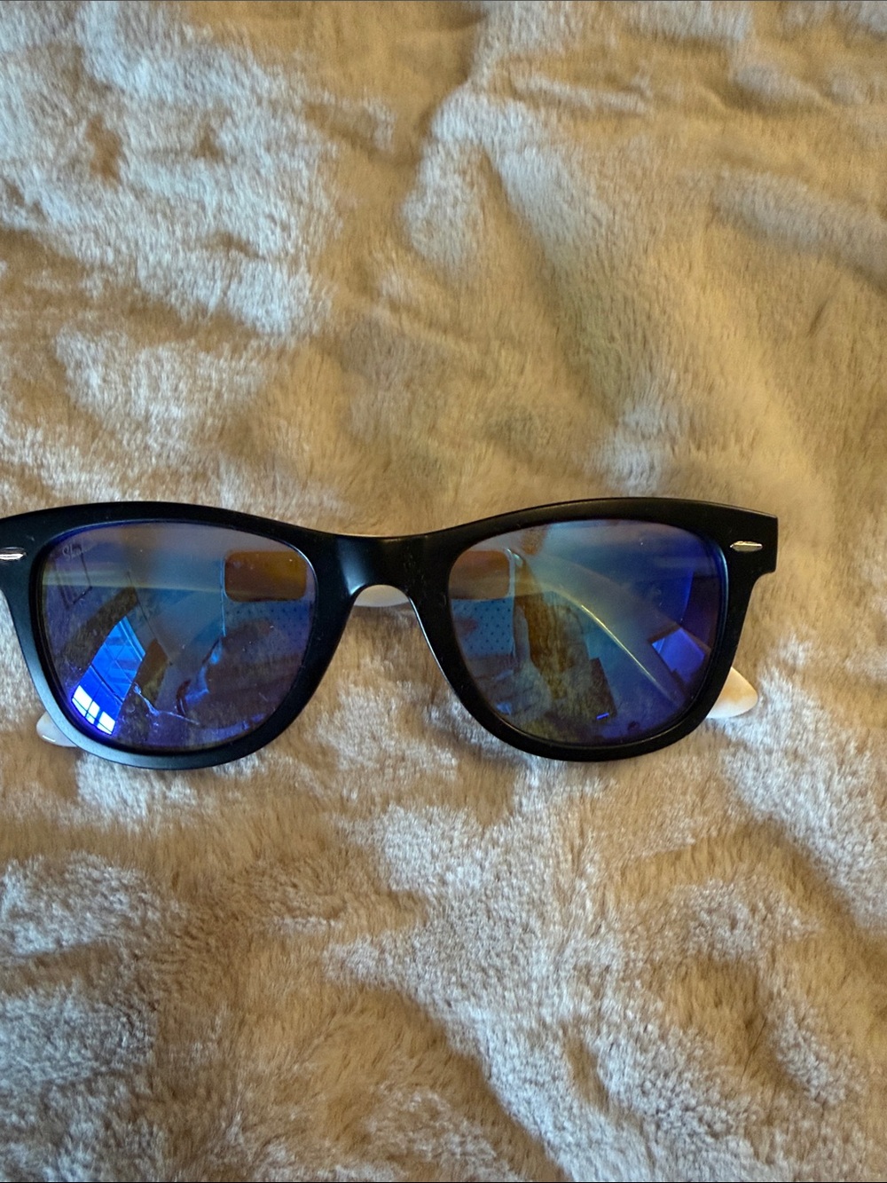 Shaka sunglasses